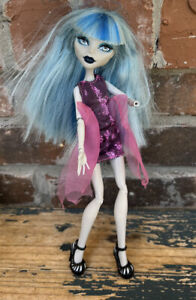 Poupée Monster High cheveux bleus Guolia 2008 Mattel