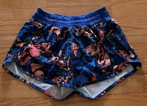 Lululemon Tracker Short IV 4-way Stretch Paint Storm Harbor Size 6 Blue peach - Picture 1 of 4