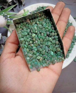 Natural Loose Emerald Chips - Green Gemstone Chips - Crown Chakra - Mini Stone - Picture 1 of 8