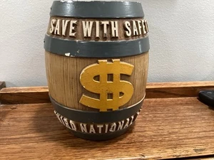 Banco de barril vintage. Third National, Nashville Tennesse - Imagen 1 de 6