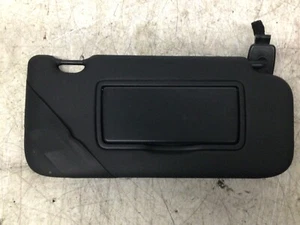 Ford Fiesta MK8 2019 línea ST - parasol lateral del conductor, espejo retrovisor y luces - Cav V - Imagen 1 de 2