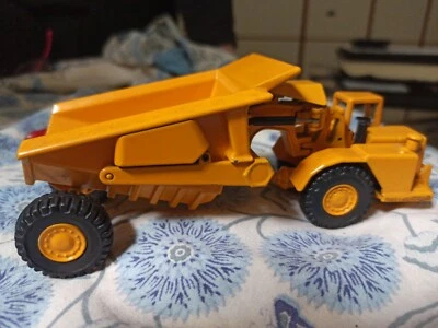 CAT 631 Tilt Trattore Diecast Modello Camion c222 - Immagine 1 di 4