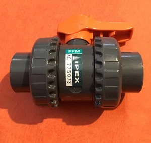 Valvola a sfera IPEX 25-3/4" True Union PVC DN20-PN16 - Foto 1 di 4