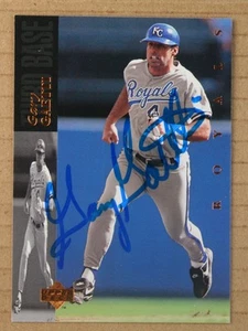 AUTOGRAPHED - Gary Gaetti Upper Deck #466 Kansas City Royals 1994 - Picture 1 of 2