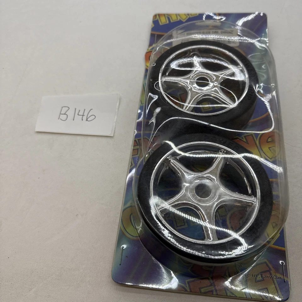 Neumático liso montado Ofna 17m, cromo 86508 Foto 1 de 1