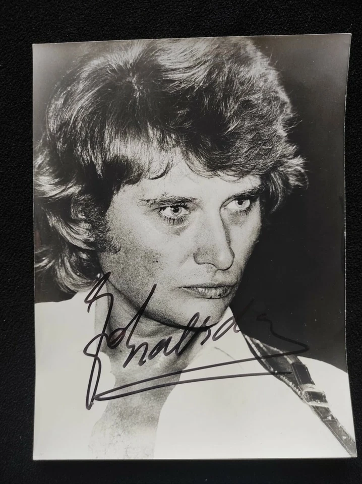 Autographe Johnny Hallyday Palais des sports 1976 - Photo 1/1