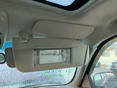 Passenger Sun Visor Illuminated On-off Vanity Lamp OEM 00-02 YUKON 1325620 Foto 1 de 4