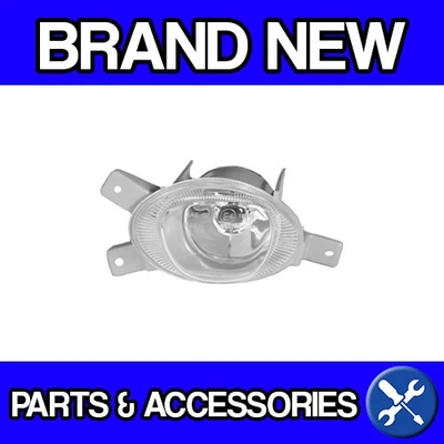 For Volvo V70XC, XC70 (01-07) Front Fog Lamp / Light (Left) - Image 1 of 3
