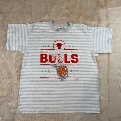 VINTAGE CHICAGO BULLS T-SHIRT SIZE XL STRIPED 90S NBA SINGLE STITCH - Image 1 of 4