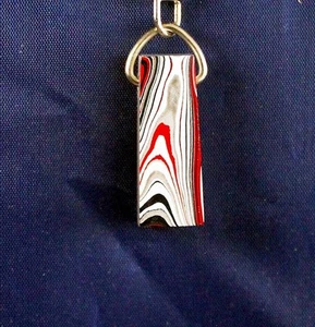 Fordite Keychain - 34.58mm x 13.07mm x 10.36mm (2904) - Picture 1 of 5
