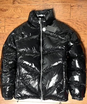 Chaqueta acolchada de nailon brillante Armani Exchange A|X $400 para hombre M negra Foto 1 de 4