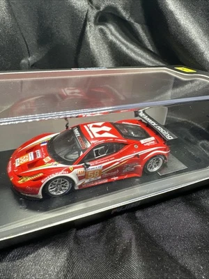 Fujimi Ferrari GT2 458 # 58 1:43 Hueres Le Mans 2012 carreras de lujo en caja EE. UU. Foto 1 de 4