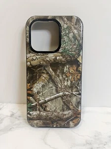 OtterBox Symmetry Series | Camouflage Case for iPhone 15 Pro (Partial MagSafe) - Zdjęcie 1 z 3