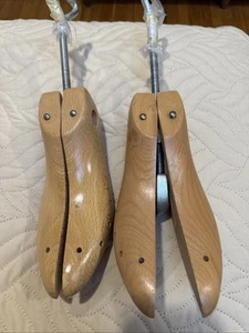 Lot of 2 Vintage Wooden Shoe Stretchers Professional Cobbler - Picture 1 of 3