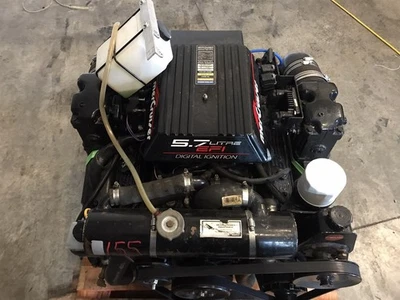Морской двигатель MerCruiser 5.7 EFI 350 с закрытым охлаждением без сброса соли готовый 382 часа - Изображение 1 из 4
