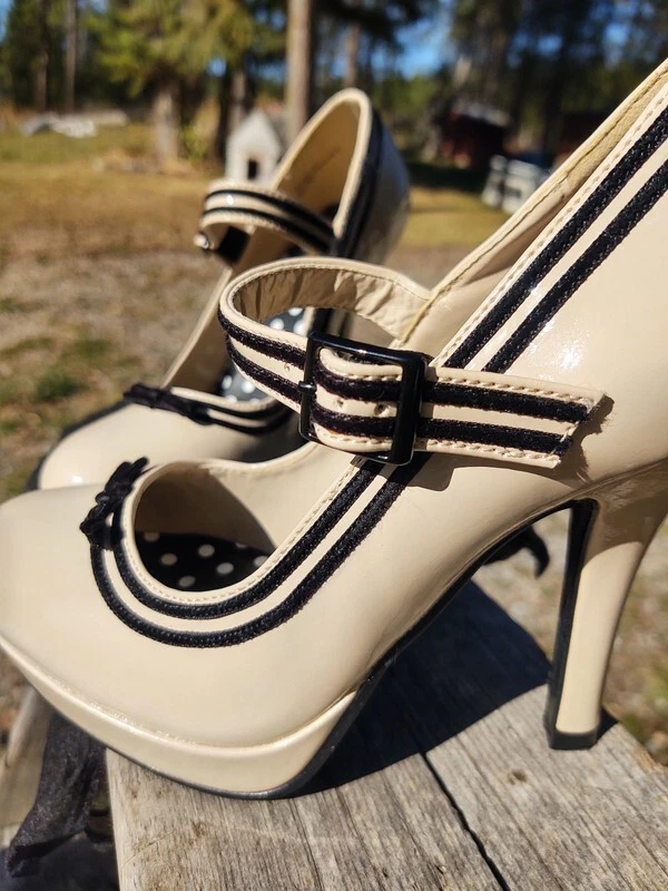 Disfraz Pin-Up Couture Secret-15 Talla 7.5 Desnudo Mary Jane Bombas Foto 1 de 4