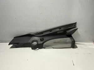 AUDI R8 MK1 PASAJERO TRASERO MOTOR CUBIERTA PANEL MOLDURA ♻️ 420863082 P&P GRATIS - Imagen 1 de 3