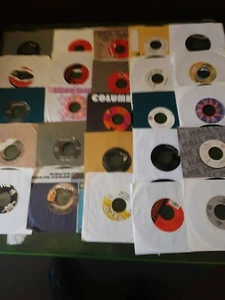 100 Rock 45s. 60s, 70s, 80s, 90s. - Picture 1 of 4