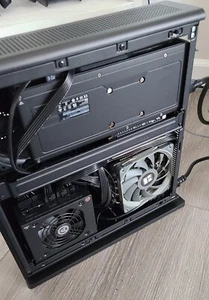 Fractal Ridge Gaming PC- Ryzen 5600X, RX 6750 XT 12GG, 16GB DDR4, 1TB SSD, 850W - Picture 1 of 4