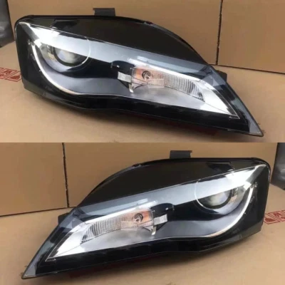 2 faros izquierdo y derecho UE AUDI R8 xenón HID 2007-2013 Foto 1 de 4