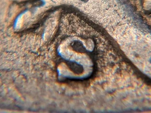 1944-S Large S Mercury Silver Dime - Picture 1 of 5