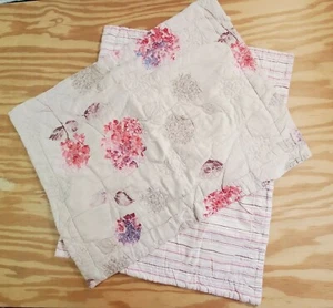 Pillow Shams Liz Claiborne Standard Cottage Chic Floral On Cream Quilted J - Picture 1 of 8