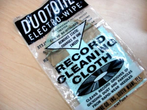 Duotone Electro-Wipe Record Cleaning Cloth - Removes Static Cat 100-E - Picture 1 of 4