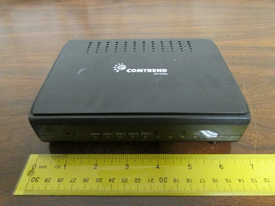 Comtrend AR-5220u Router - ADSL2+ 4 Port Ethernet + USB 3.0 - Image 1 of 3