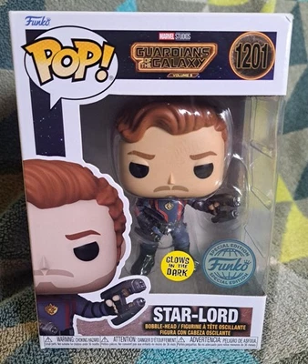 Star Lord GLOW Pop 1201 - Guardianes de la Galaxia Funko Pop! 2023 + Protector Foto 1 de 4
