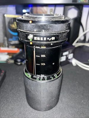 Vivitar MC Macro Focusing Zoom Lens 52mm 70 – 210 mm 1:4.5  - Image 1 of 3