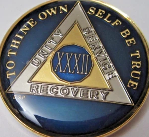 Blue Alcoholics Anonymous 32 Year AA Gold Silver Medallion Token Chip Coin Sober - Picture 1 of 10