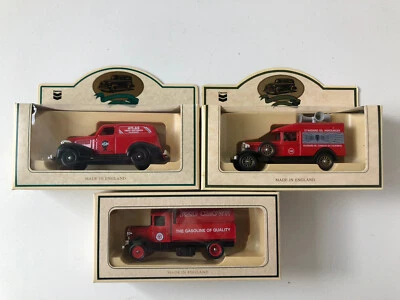 Lot 3 1994 Chevron Standard Red Crown Diecast Tanker, Service & Speaker Trucks - Image 1 of 4