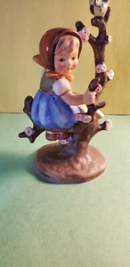 Hummal figurine Apple Tree Girl, original MI Hummel Collection 141/1 - Picture 1 of 13