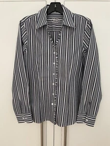 Camisa Foxcroft Abotonada Manga Larga Gris Rayas Cuello Ajustado Sin Arrugas - Imagen 1 de 7