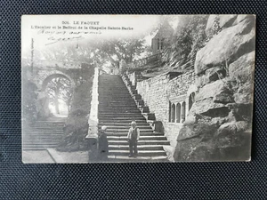CPA 56 LE FAOUET - L'Escalier et le Beffroi de la Chapelle Sainte-Barbe - Imagen 1 de 2