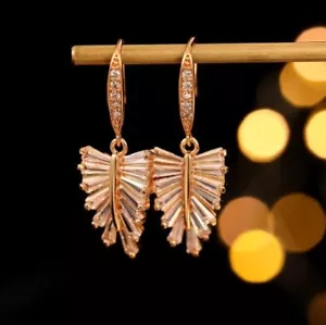 Unique Fire Leaf Cut White Topaz Zirconia Gemstone Gold Plated Stud Earrings - Picture 1 of 6