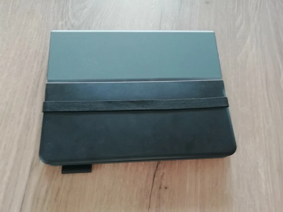 Logitech Universal Folio Custodia Tastiera Bluetooth  Cover IPAD 2019 - Immagine 1 di 2