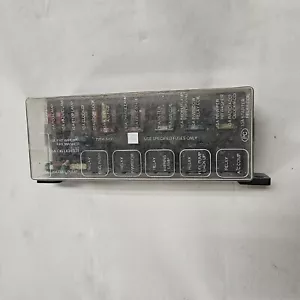 1991 ISUZU TROOPER FUSE BOX WITH FUSES - Picture 1 of 2