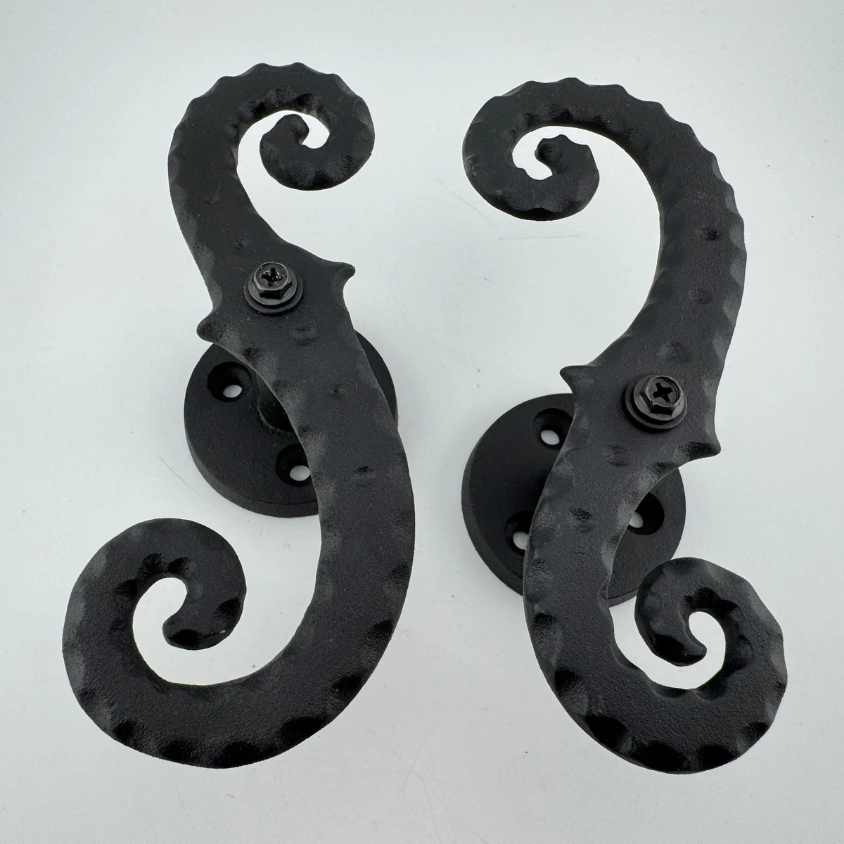 The 25 Best Shutter Dogs Of 2025 [Verified] - Cherry Picks