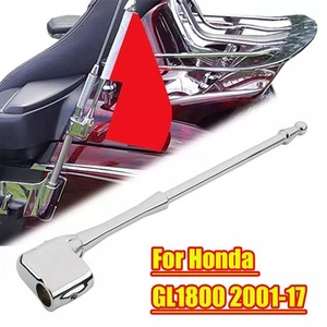 Porte bagage arrière installation professionnelle recommandée pour Honda GL150 - Photo 1/11