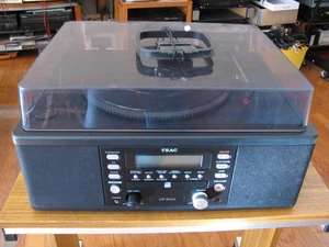 Teac LP-R400 Turntable/CD Recorder Receiver Great Working Condition No Remote - Picture 1 of 15