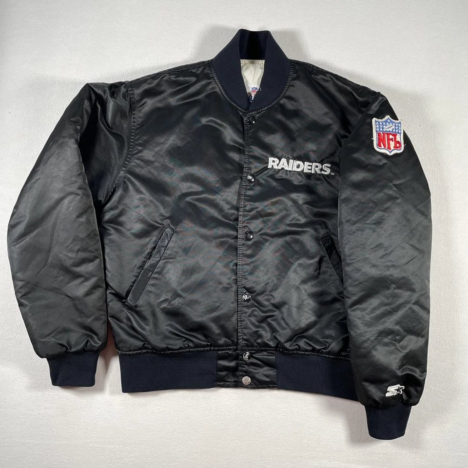 Jaqueta Oakland Raiders Masculina Vintage Média Preta NFL Starter Back Shield Anos 90 EUA - Imagem 1 de 4