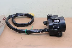 1978 KAWASAKI KZ200A KZ200 RIGHT HANDLEBAR CONTROL (KSHC136) - Picture 1 of 9