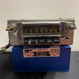 Radio Ford All Transistor Deluxe años 60 vintage, FNP-4052, sin probar - Imagen 1 de 12
