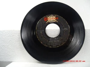 MICKY DOLENZ -(45)- DON'T DO IT / PLASTIC SYMPHONY III - CHALLENGE RECORDS- 1966 - Picture 1 of 2