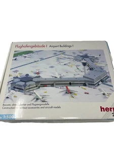 Herpa Wings Flughafengebäude Modellset Maßstab 1:500 Neu - Bild 1 von 10