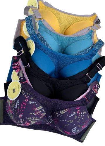 Triumph gefütterter Sport BH Triaction Magic Motion Pro MWP verschiedene Farben  - Bild 1 von 1