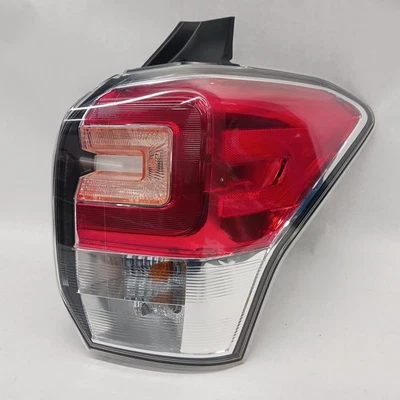 '17-'18 SUBARU FORESTER Right passenger Taillight OEM Grade A! - Image 1 of 4