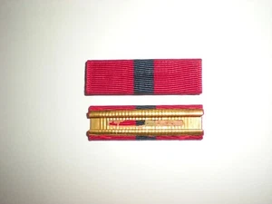 Cinta medalla de buena conducta del cuerpo de marines de USMC de la década de 1950 - espalda engarzada - Imagen 1 de 1