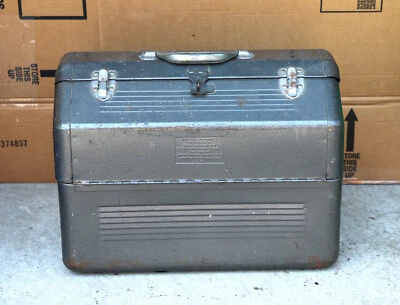 Simonsen Vintage Heavy Duty  Metal Type II Mechanics Cantilever Tool Box #2989 - Image 1 of 4